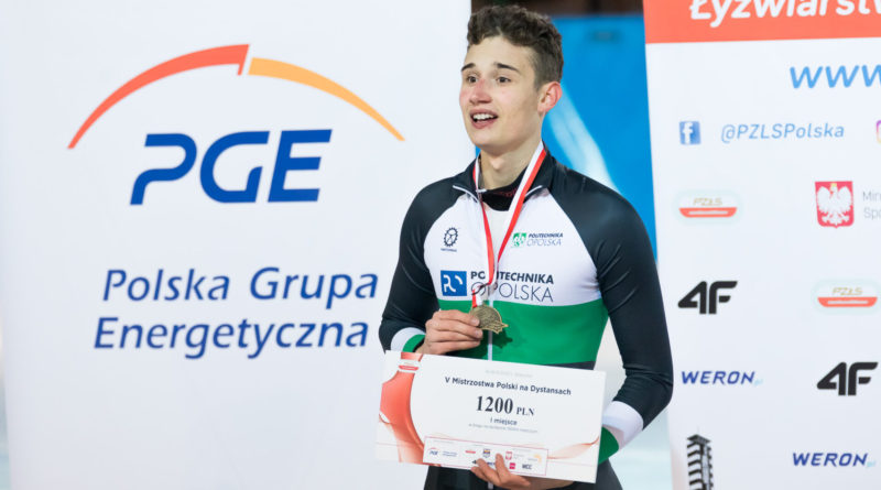 Mateusz Krzemiński z medalem Mistrzostw Polski