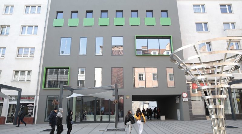 budynek centrum aktywizacji społecznej