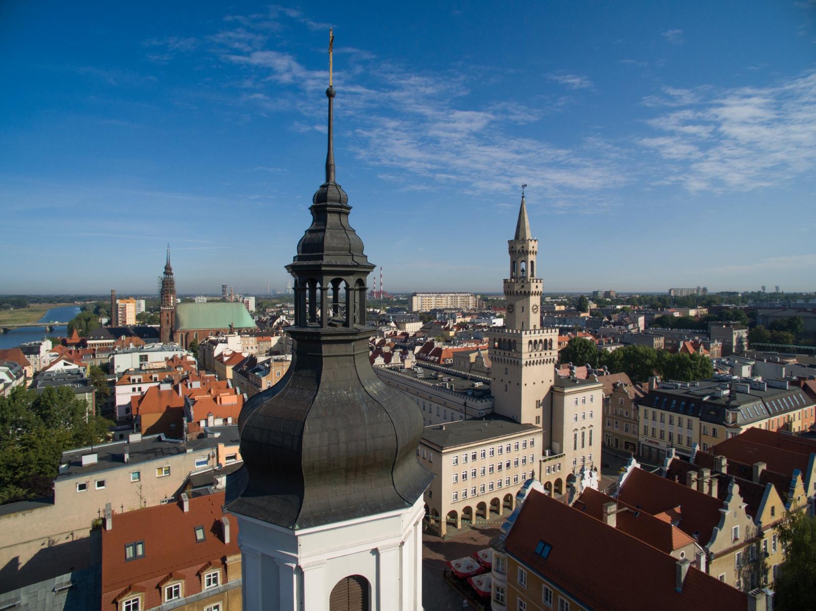 Opole widok na ratusz