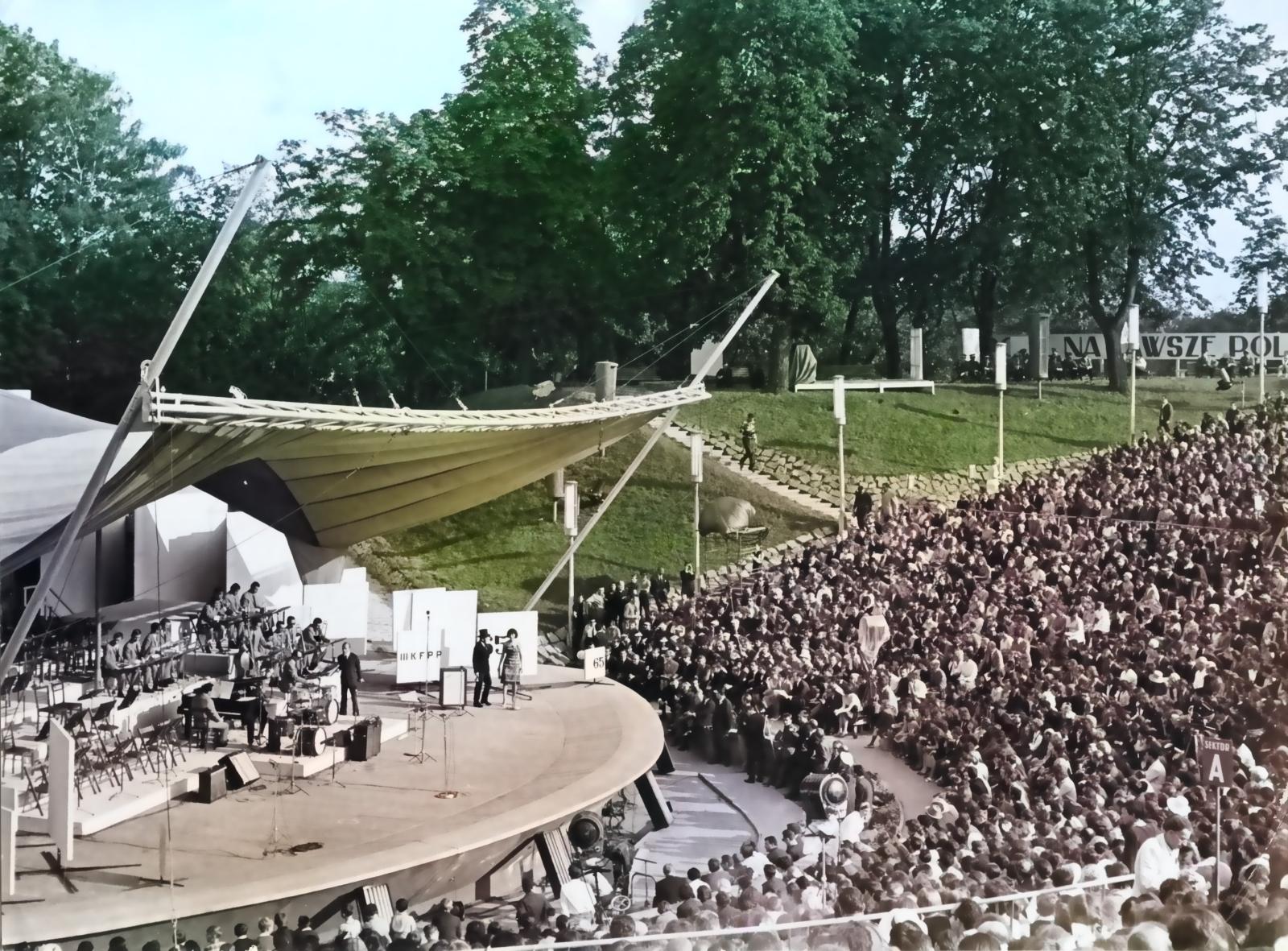 fot. Marek Karewicz, zasoby Muzeum Polskiej Piosenki