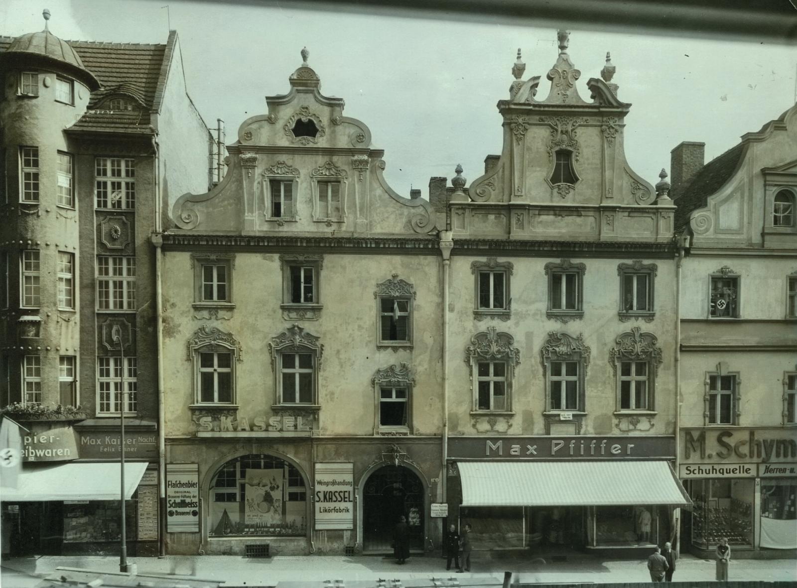 Południowa pierzeja rynku, lata 30. XX wieku