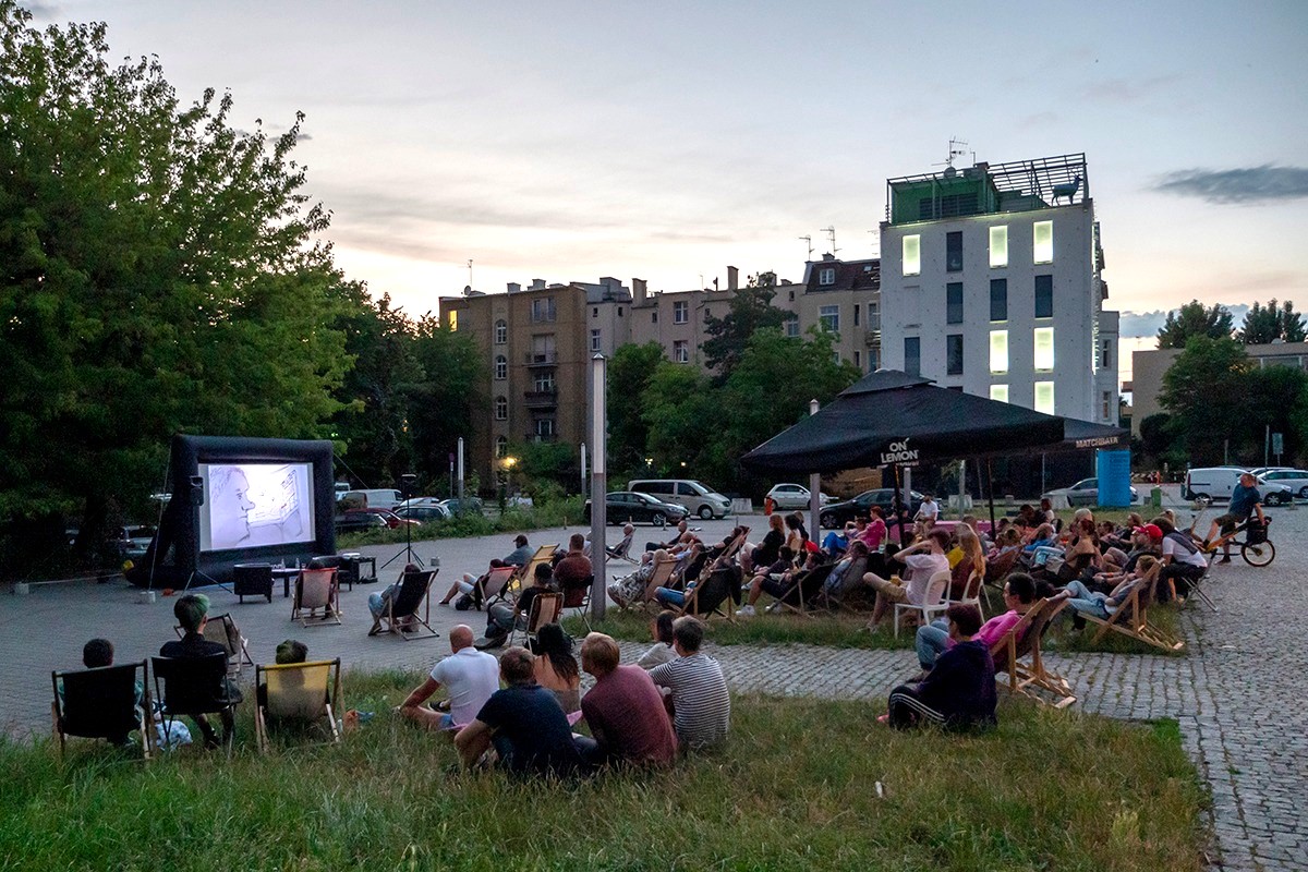 kino na Placu Teatralnym