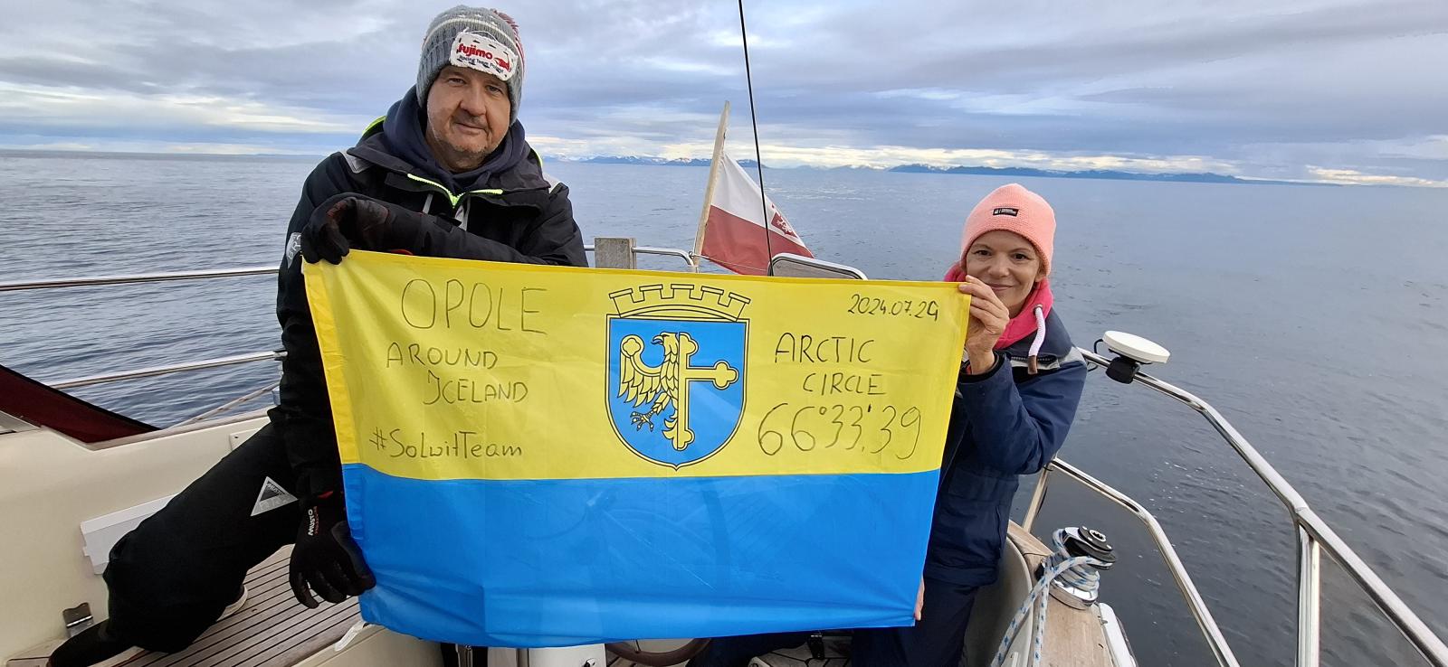 Załoga Jachtu Opole w drodze na Islandię