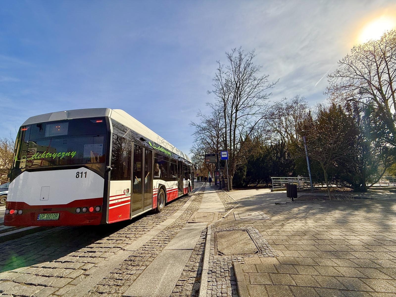 Autobus elektryczny