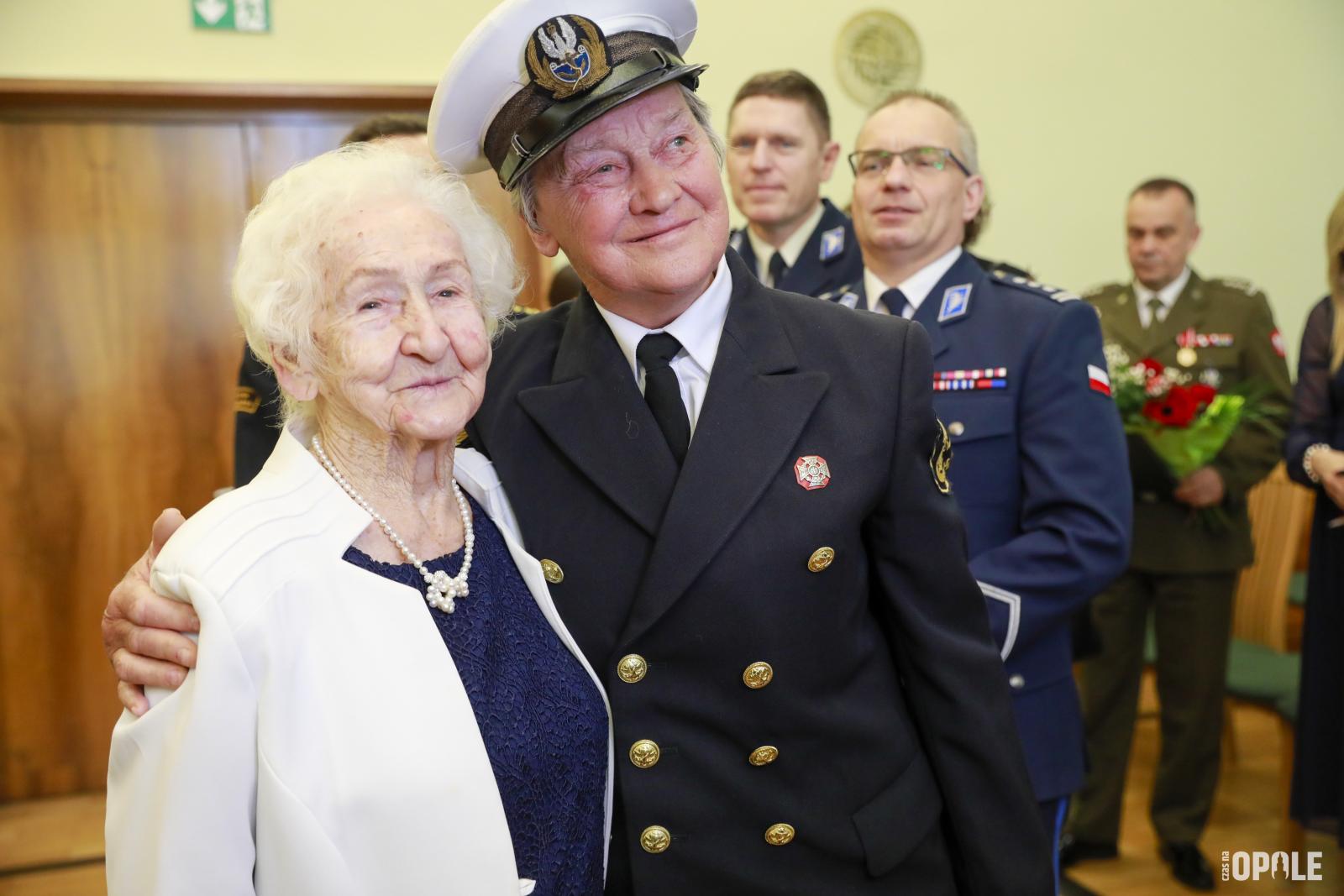 Helena Kamerska z druhną Markuszewską 