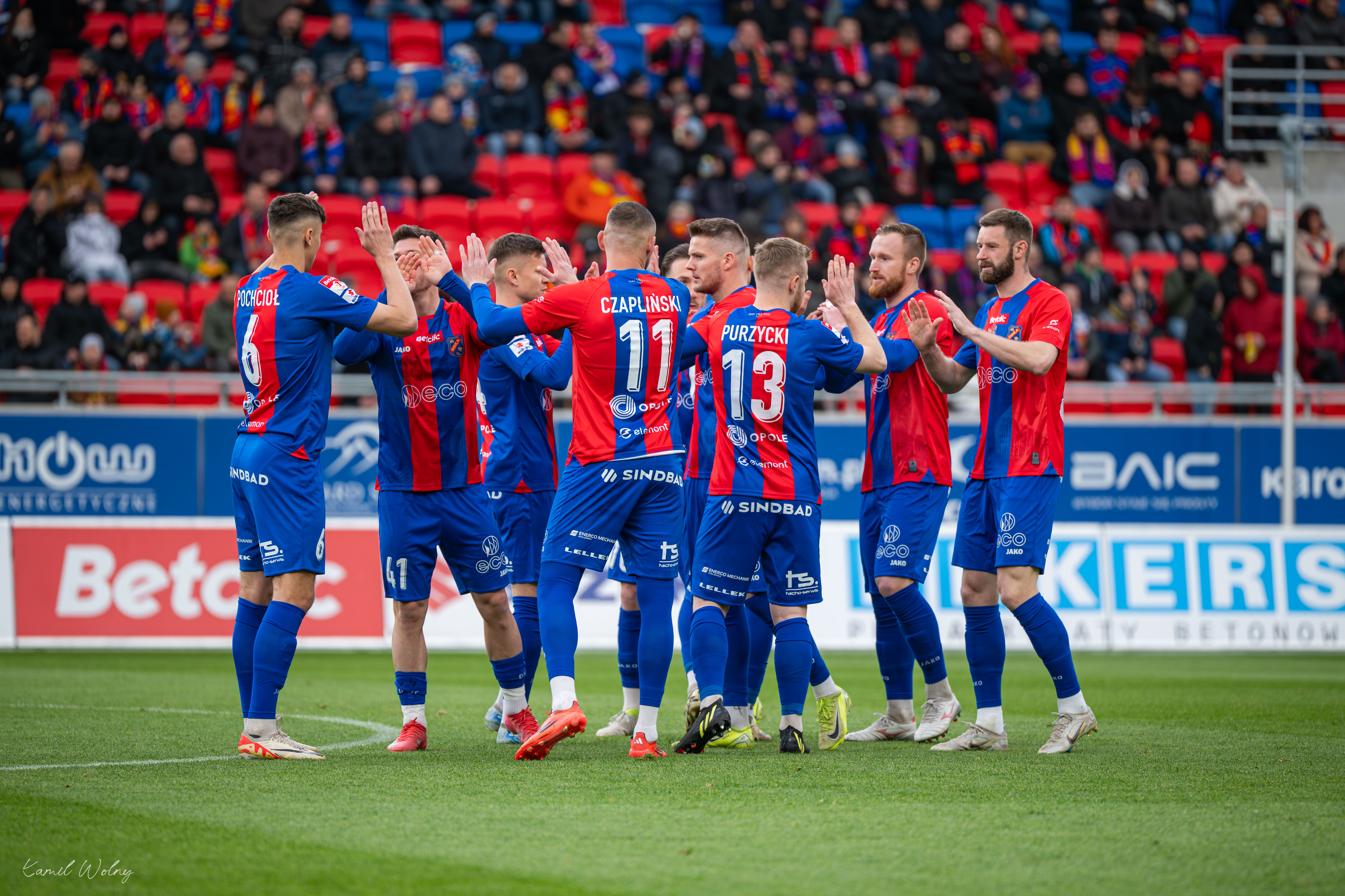 Piłkarze Odry Opole na boisku