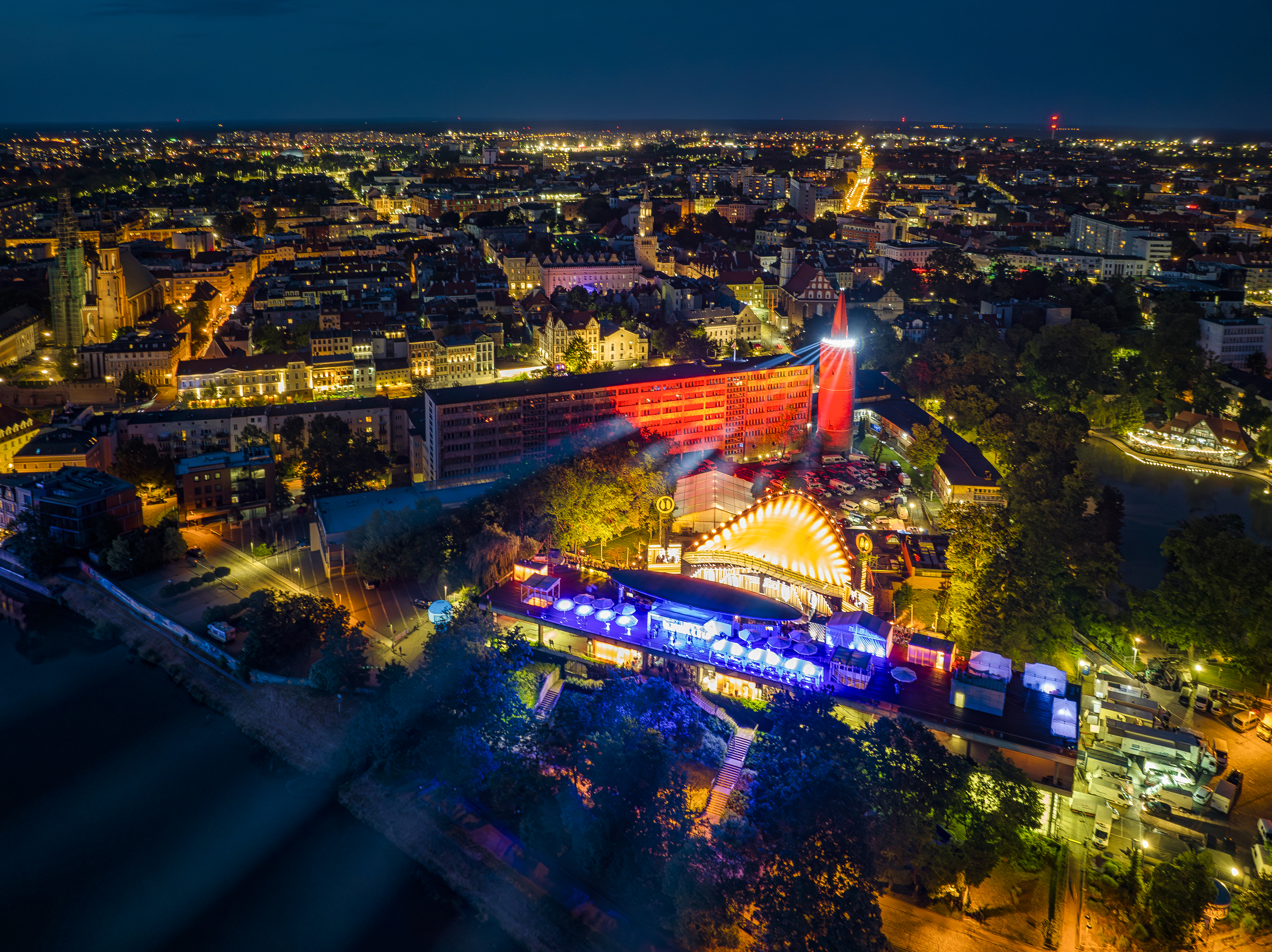 zdjęcie amfiteatru z lotu ptaka