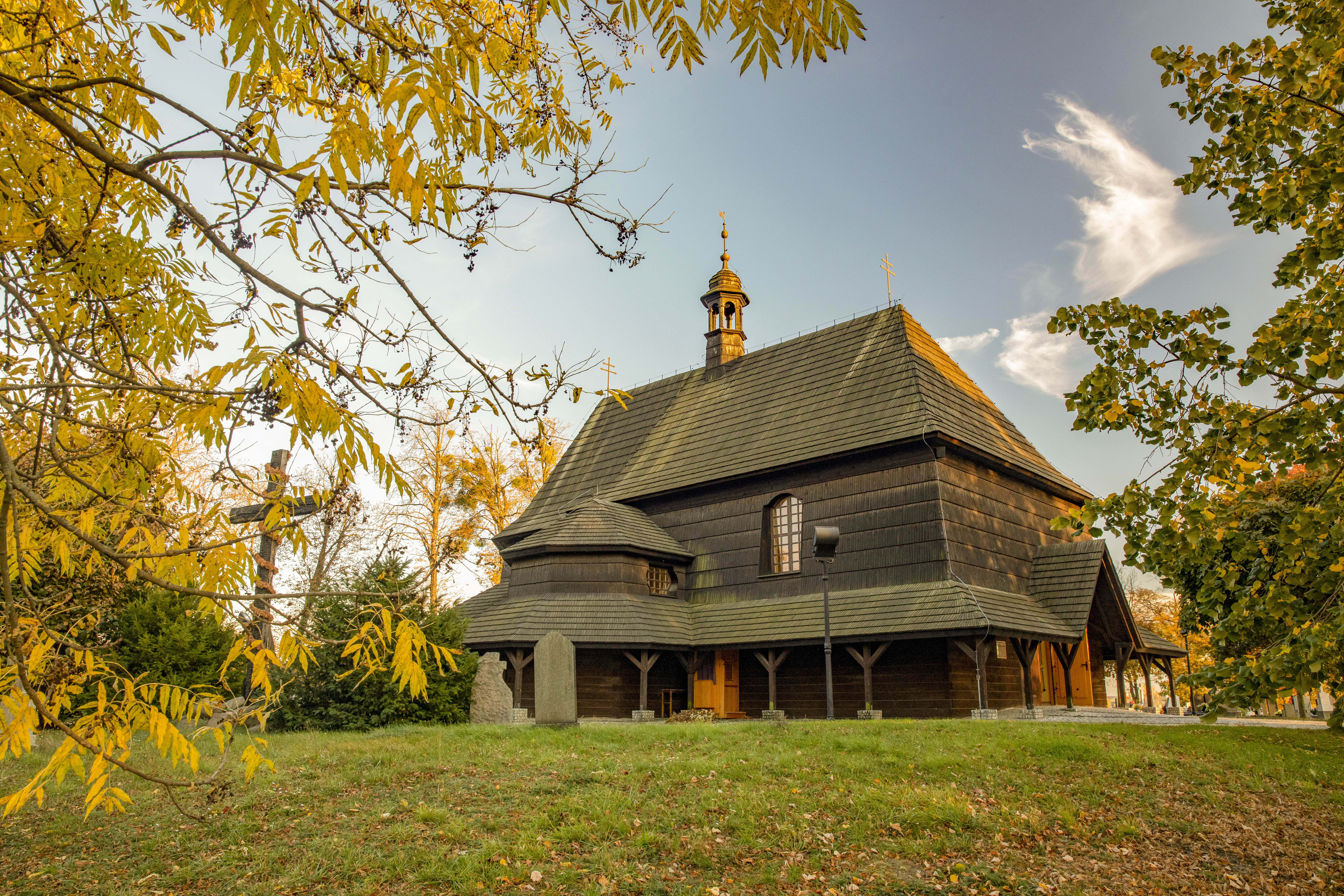 kościół drewniany w Czarnwąsach