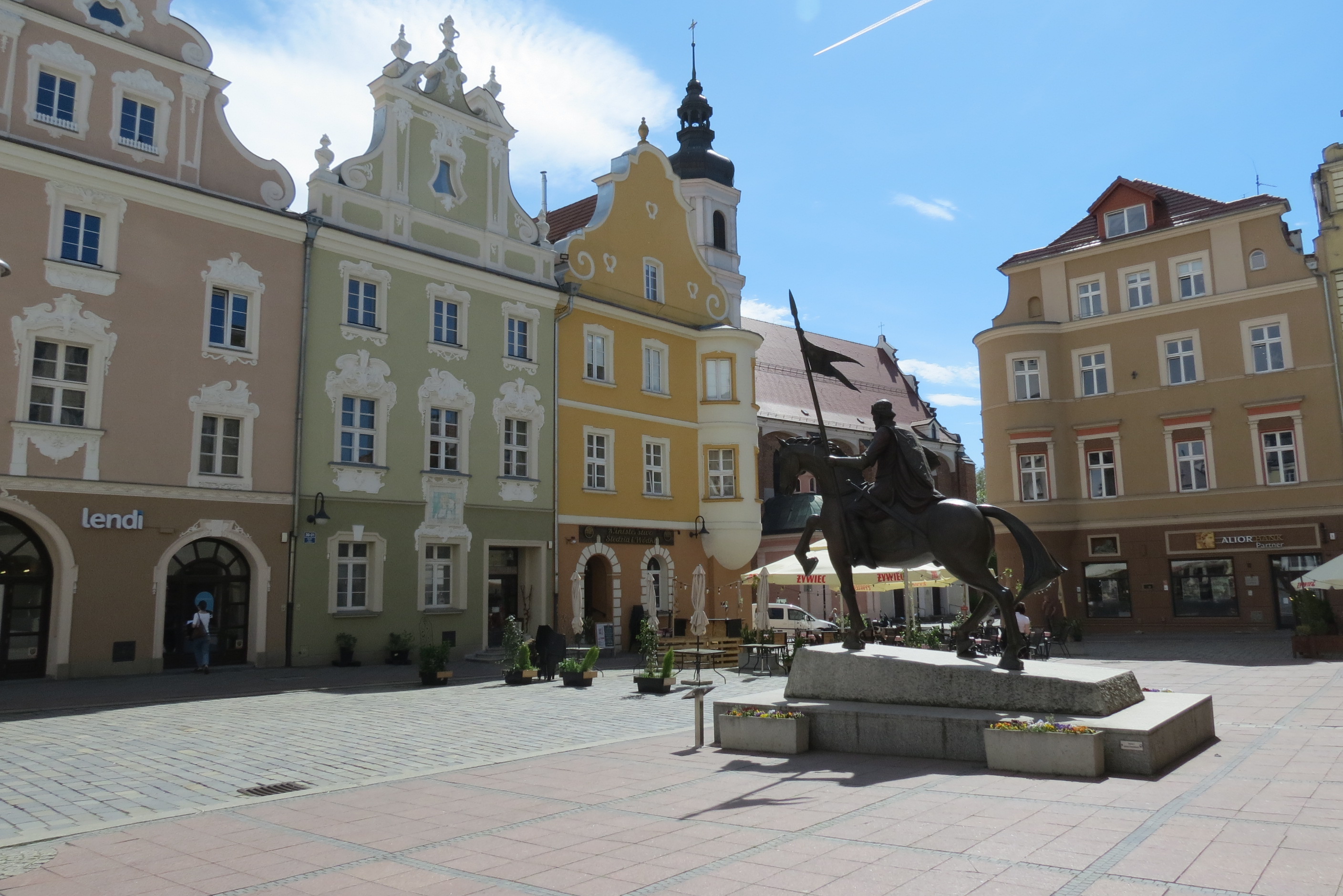 pomnik kazimierza opolskiego