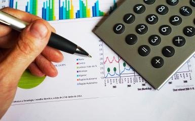 długopis, kalkulator