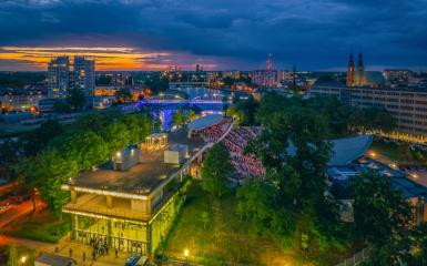 Panorama miasta Opola, widok na amfiteatr