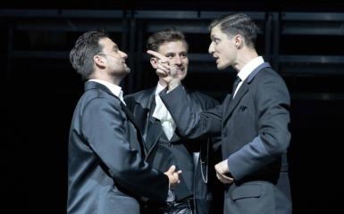 Zdjęcie ze spektaklu "Ziemia-Obiecana", fot.Edgar de Poray