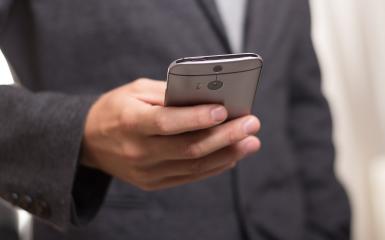 Telefon