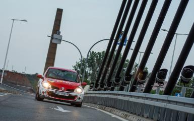 Auto podczas Rajdu Festiwalowego