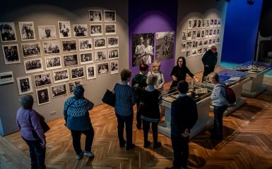 oprowadzanie po wystawie "Bober" w Muzeum Śląska Opolskiego