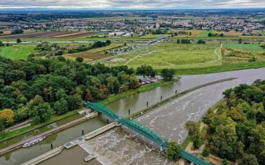 Odra w Opolu z lotu ptaka