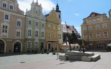 pomnik kazimierza opolskiego