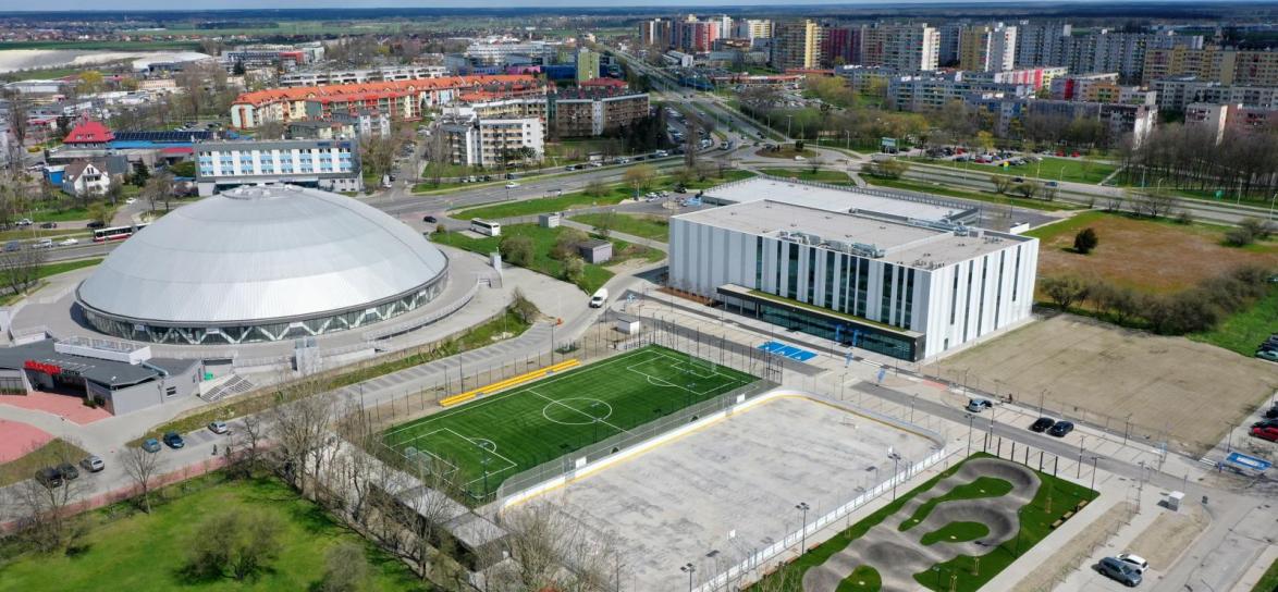 Widok na Stegu Arenę i Toyotę Park z lotu ptaka