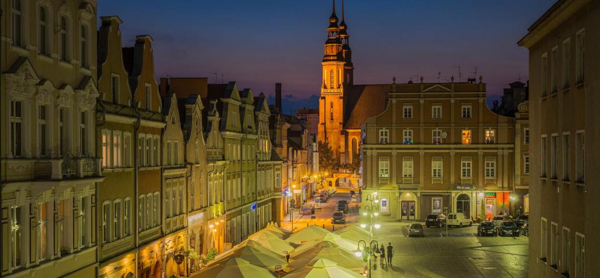 Rynek, Katedra fot. Paweł Uchorczak