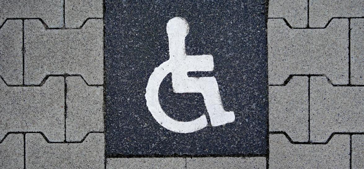 Piktogram – schematyczny rysunek osoby siedzącej na wózku