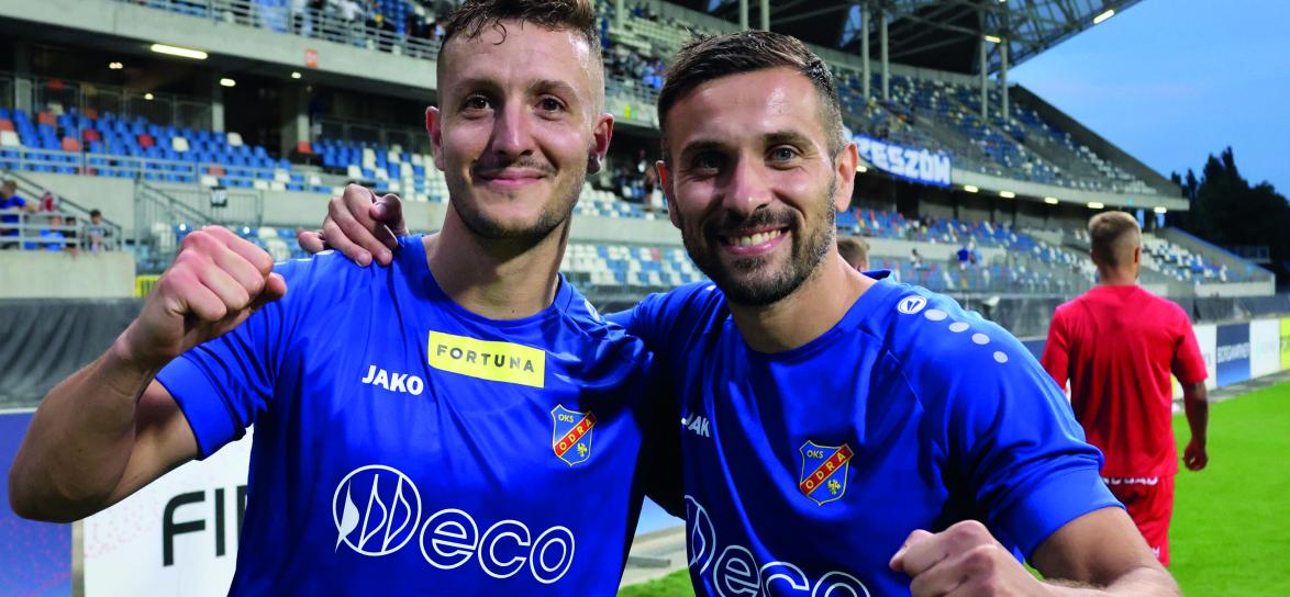 Piłkarze Odry w czasie meczu