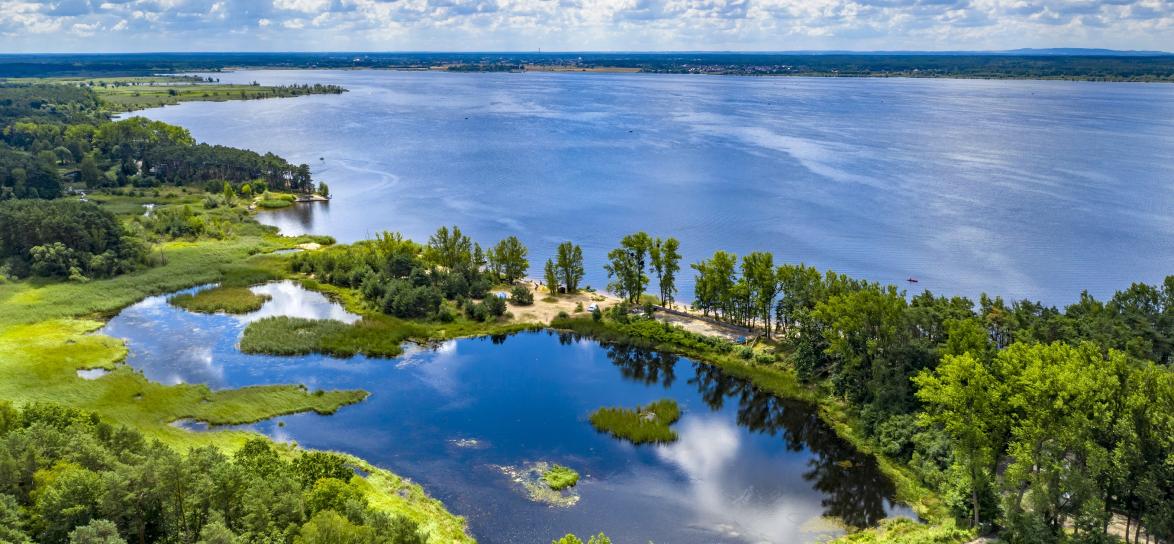zdjęcie z lotu ptaka na jezioro turawskie