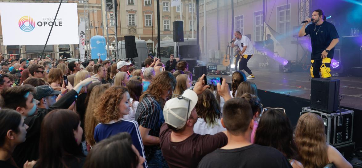 koncert w strefie okołofestiwalowej
