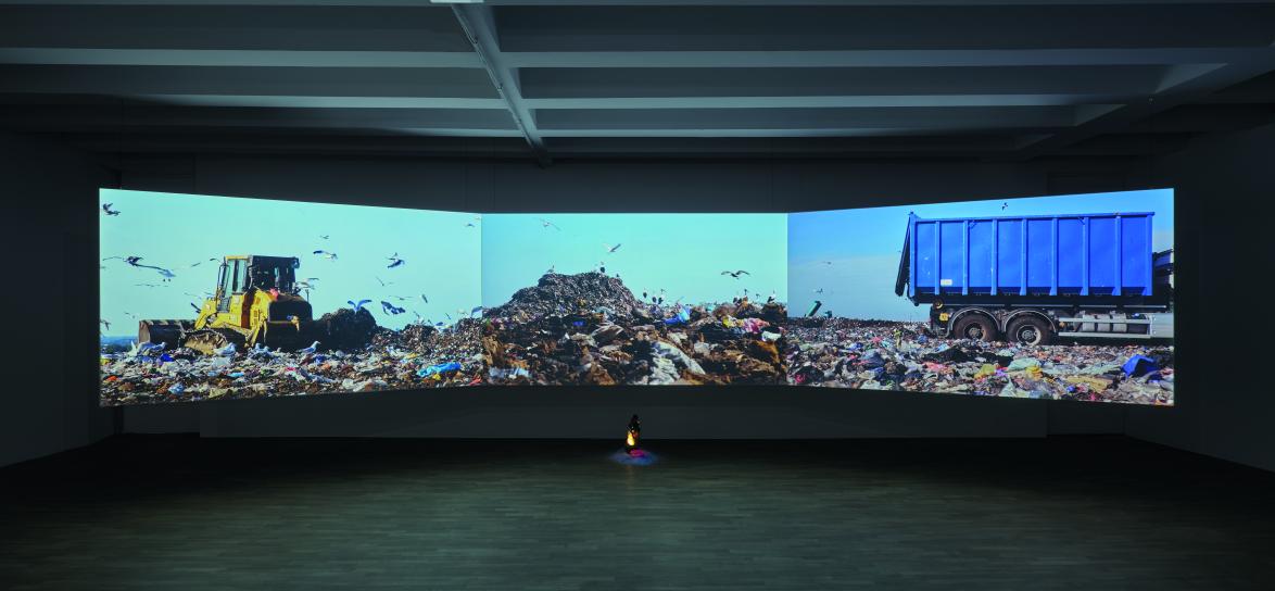 Diana Lelonek, Bocian, święty ptak, 2022, fot. Tomasz Koszewnik