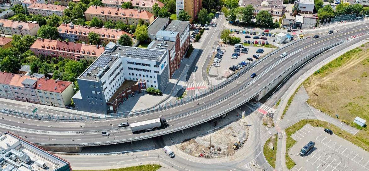 zdjęcie dronowe na nowy cią komunikacyjny