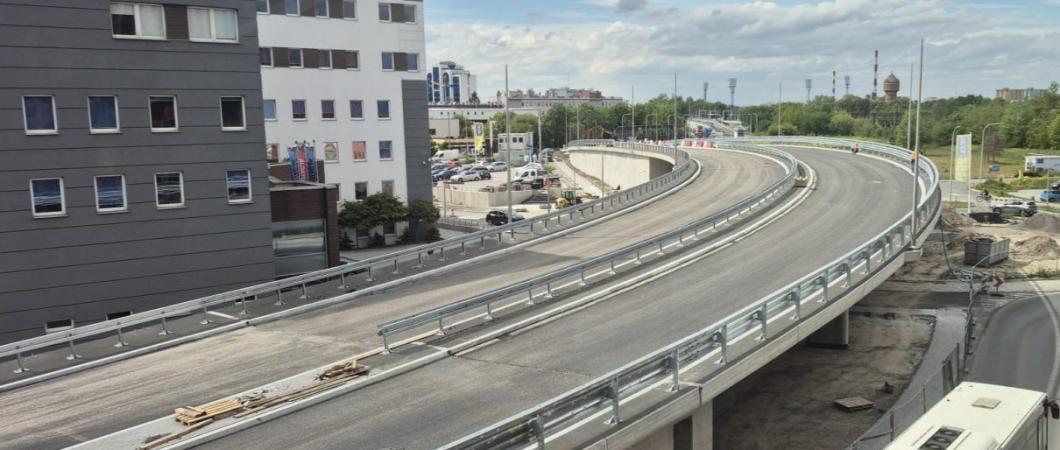 droga w trakcie remontu przy CUP Opole
