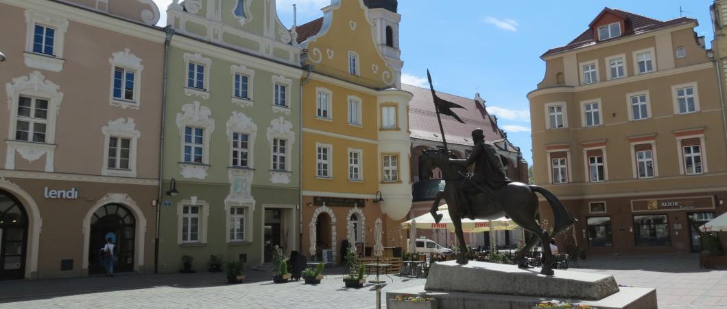 pomnik kazimierza opolskiego