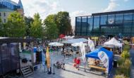 festiwal opolskich smaków, namioty i stoiska na placu kopernika