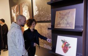 Zdjęcie z wystawy „Mistrza detalu” w Muzeum Polskiej Piosenki