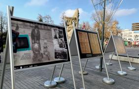 Wystawa plenerowa "PRL epoka szarej codzienności"