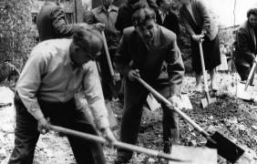 Pierwsze łopaty pod budowę Amfiteatru