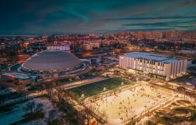 Hale sportowe Stegu Arena oraz Toyota Park - fto. G. Naszkiewicz
