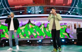 artyści podczas koncertu hip hop