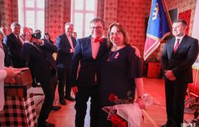 uroczysta sesja rady miasta, podczas której wyróżniono mieszkańców Opola