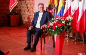 uroczysta sesja rady miasta, podczas której wyróżniono mieszkańców Opola