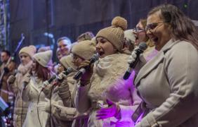 chór gospel na scenie