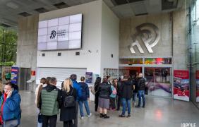 muzeum polskiej piosenki, kolejka do wejsćia