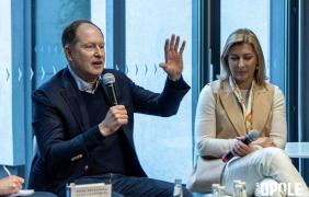 dzień z ambasadorem w bibliotece
